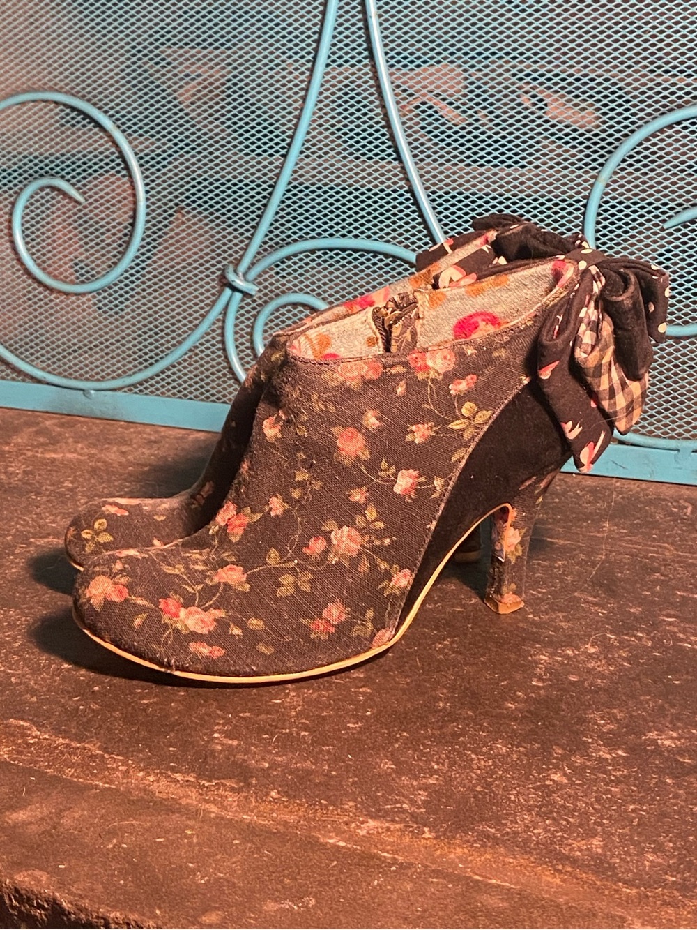 Cute Irregular Choice ankle bootie’s, faded black floral denim,chunky bows,US 8